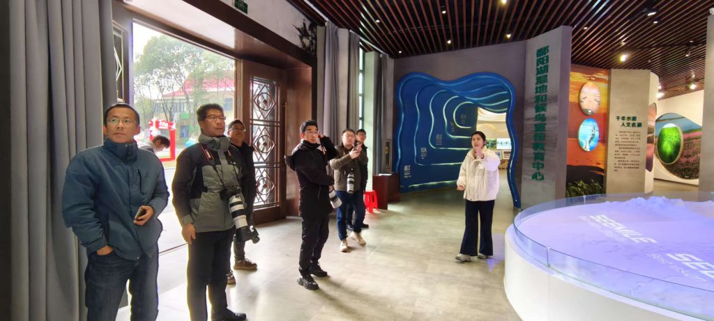【公众参与】不止观鸟，更在守护——青赣环境候鸟巡护队走进吴城候鸟小镇